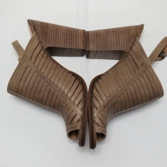 Lucky Brand Lialor Tan Cutout Slingback Sandals Size 10 4.25" Block Heel - Picture 4 of 9